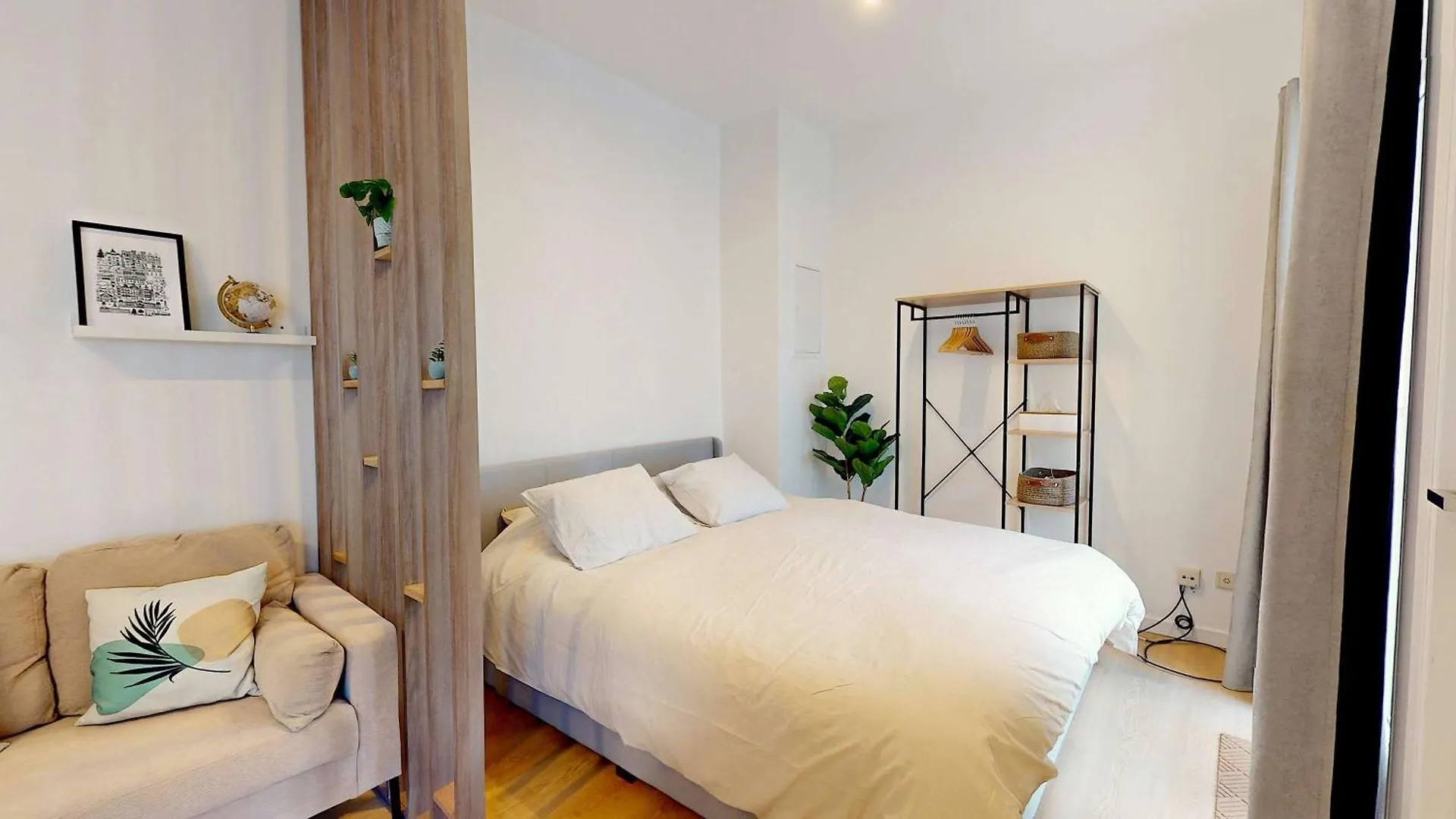 Apartment Studio Cosy Centre Bxl Avec Balcon Brussels
